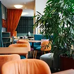 Hotell Hotel City 4*