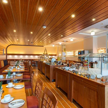 Hotel City 4* Villach