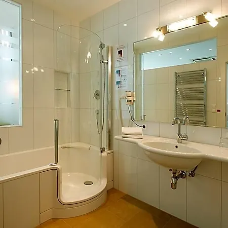 Hotel City 4* Villach