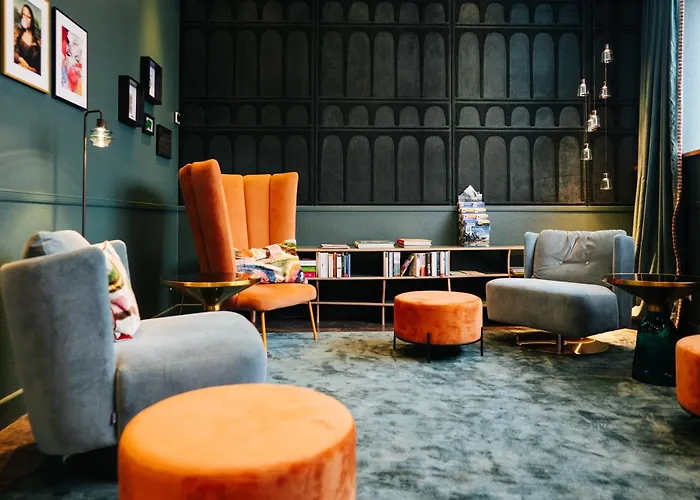 Ξενοδοχείο Hotel City 4*