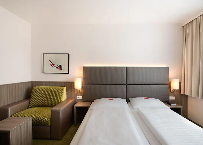 Hotel City Ξενοδοχείο Φίλλαχ